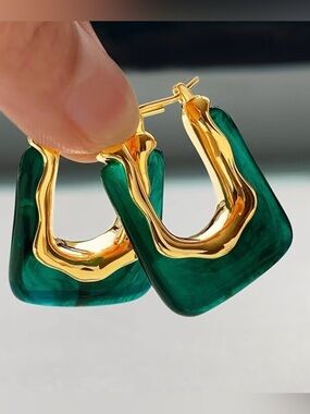 Gold Tone & Emerald Green Hoop Earrings